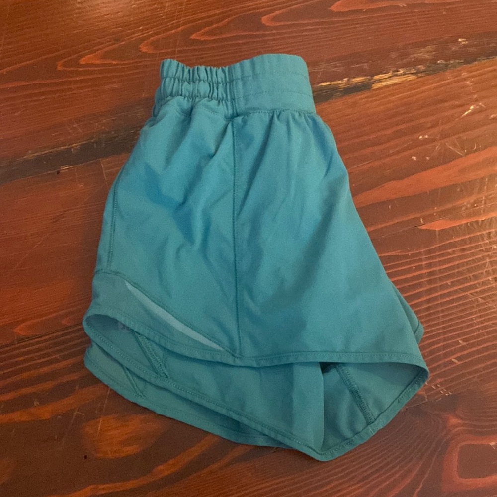 Lululemon Hotty-Hot Shorts, Size 4 Tall